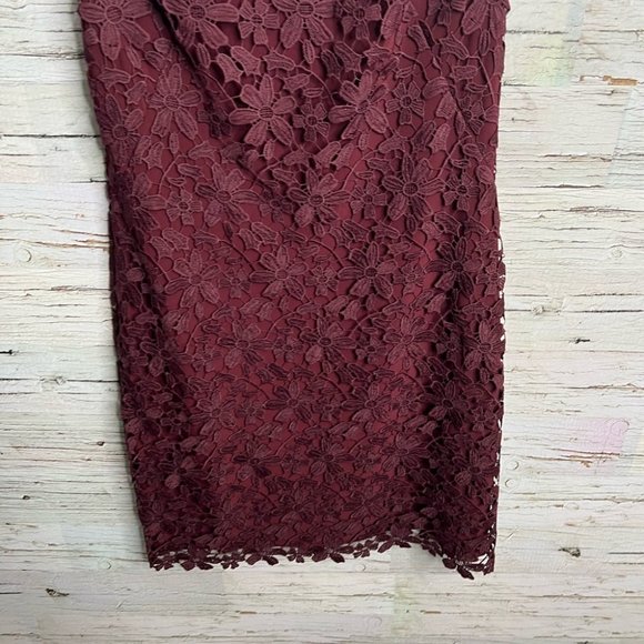 Lauren Ralph Lauren purple floral lace dress midi size 12 - Picture 2 of 10